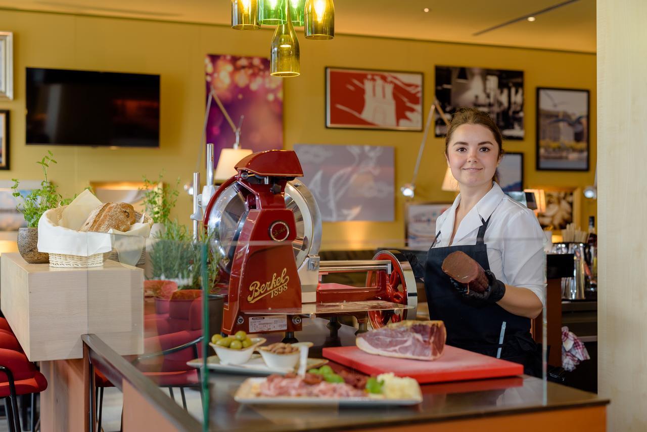 Mercure Hotel Hamburg Mitte Eksteriør bilde